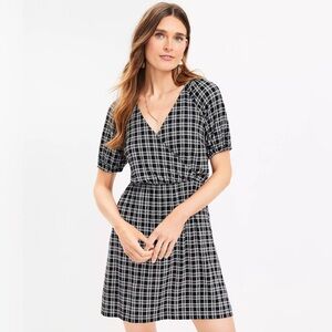 LOFT Gingham Puff Sleeve Dress Size Medium